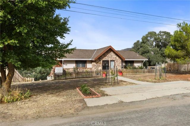 22801 Fran Drive, Tehachapi, CA 93561