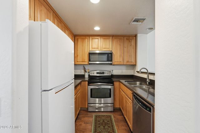 6940 E COCHISE Road 1044, Paradise Valley, AZ 85253