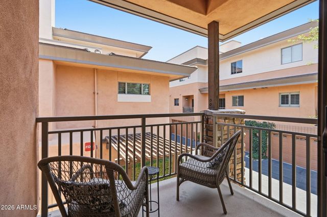6940 E COCHISE Road 1044, Paradise Valley, AZ 85253