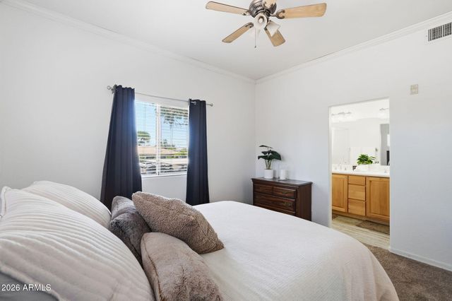 6940 E COCHISE Road 1044, Paradise Valley, AZ 85253
