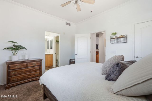 6940 E COCHISE Road 1044, Paradise Valley, AZ 85253