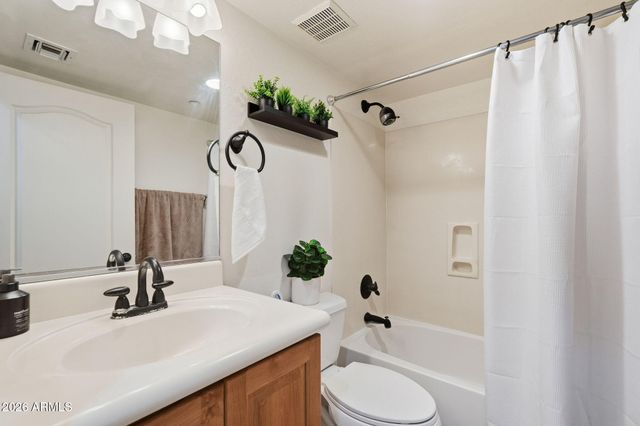 6940 E COCHISE Road 1044, Paradise Valley, AZ 85253