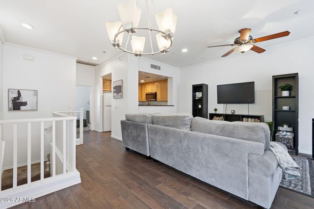 6940 E COCHISE Road 1044, Paradise Valley, AZ 85253