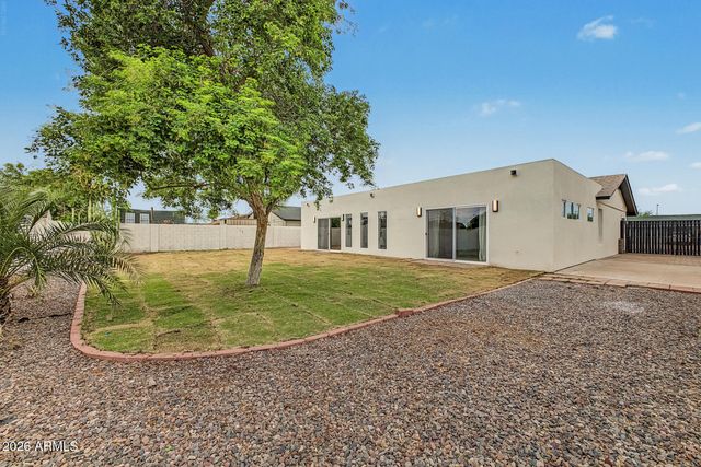 735 E GABLE Avenue, Mesa, AZ 85204