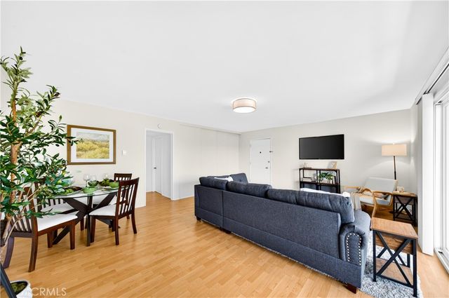 15312 S Normandie 207, Gardena, CA 90247