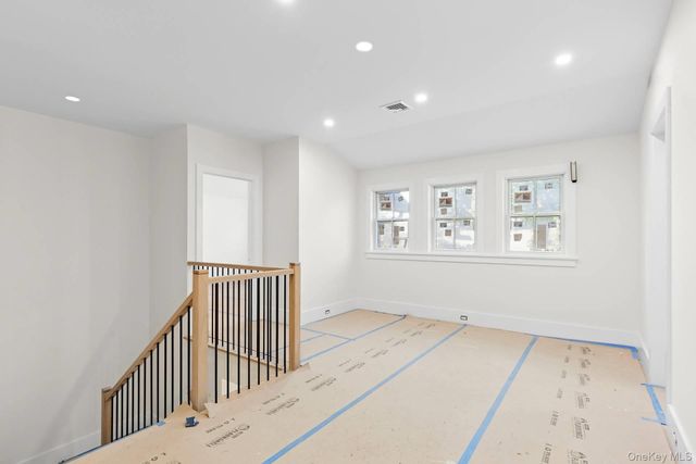 38 N Bay Avenue, Eastport, NY 11941