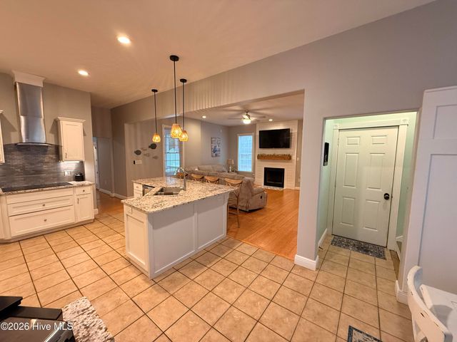 201 Madison Court, Swansboro, NC 28584