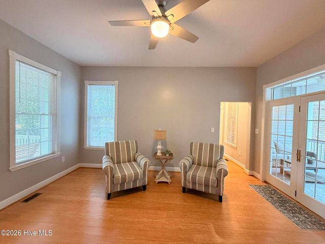 201 Madison Court, Swansboro, NC 28584