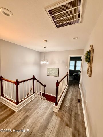 201 Madison Court, Swansboro, NC 28584