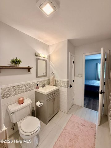 201 Madison Court, Swansboro, NC 28584