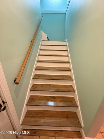 201 Madison Court, Swansboro, NC 28584