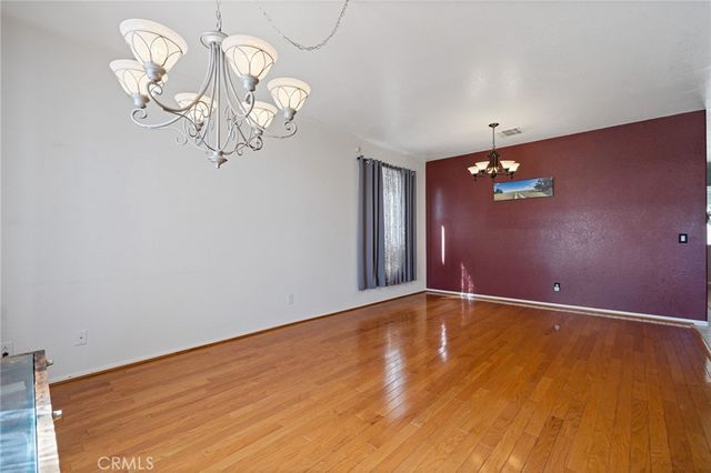 43145 Fenner Avenue, Lancaster, CA 93536