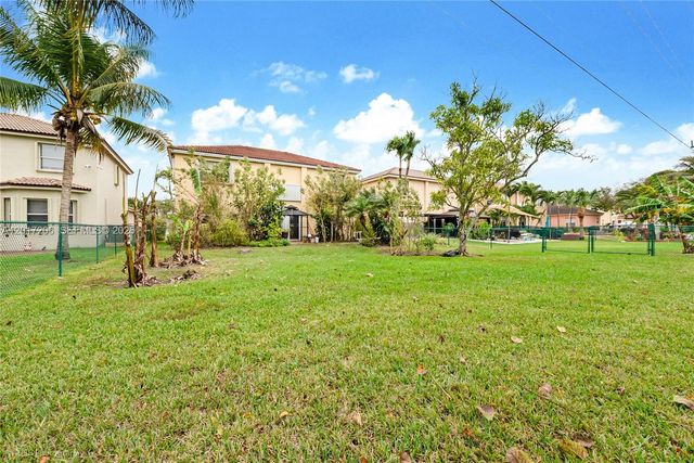 1402 SE 16th Avenue, Homestead, FL 33035