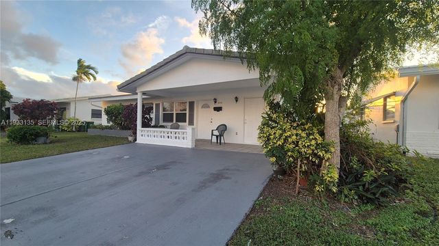5715 NW 84th Ter, Tamarac, FL 33321