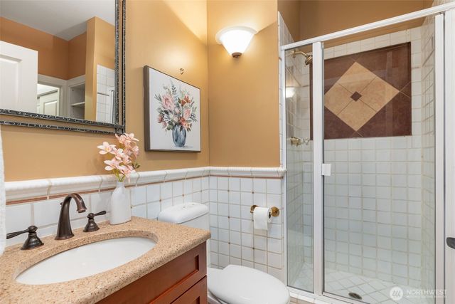 7626 NE 8th Street, Medina, WA 98039