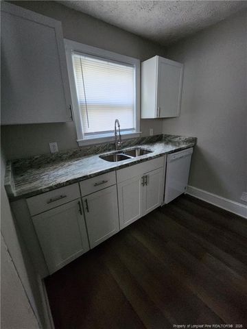 113 MULLINS Avenue, Fayetteville, NC 28301