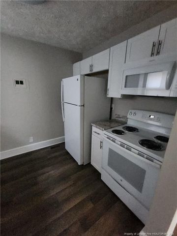 113 MULLINS Avenue, Fayetteville, NC 28301