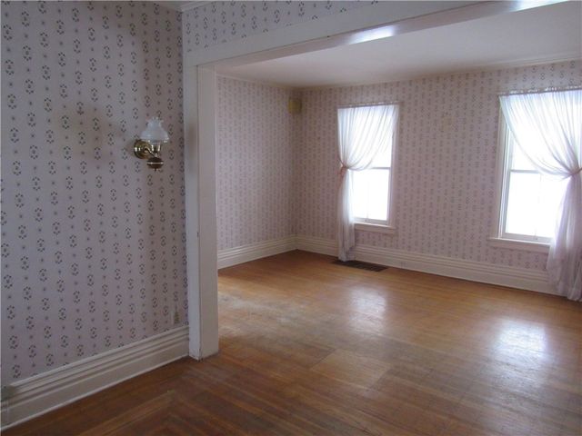 180 Milburn Street, Rochester, NY 14607