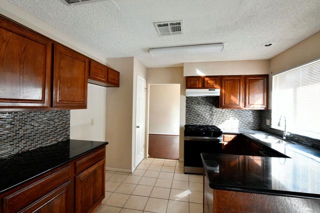 4530 Texas Trail Trail, Sugar Land, TX 77479