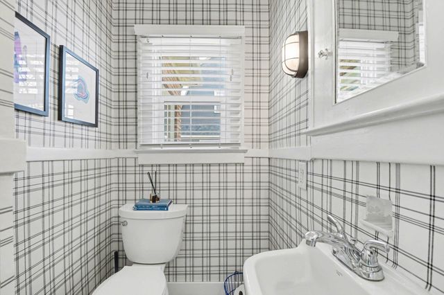 1258 Sherman Street SE, Grand Rapids, MI 49506