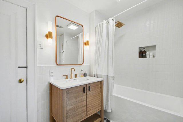 1258 Sherman Street SE, Grand Rapids, MI 49506