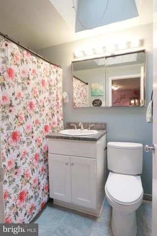 3652 E CROWN AVE, Philadelphia, PA 19114