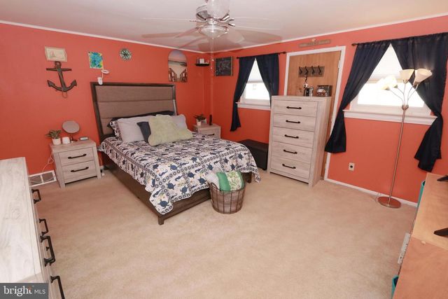 3652 E CROWN AVE, Philadelphia, PA 19114