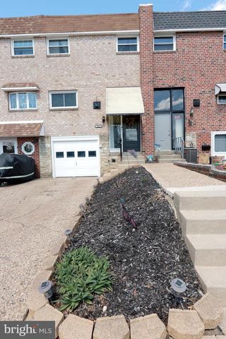 3652 E CROWN AVE, Philadelphia, PA 19114