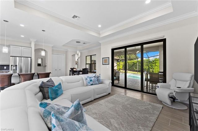 97 Forest Hills BLVD, Naples, FL 34113