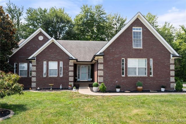 5600 Buckthorne Drive, Jeffersonville, IN 47130