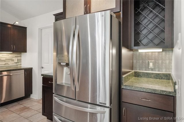 5600 Buckthorne Drive, Jeffersonville, IN 47130