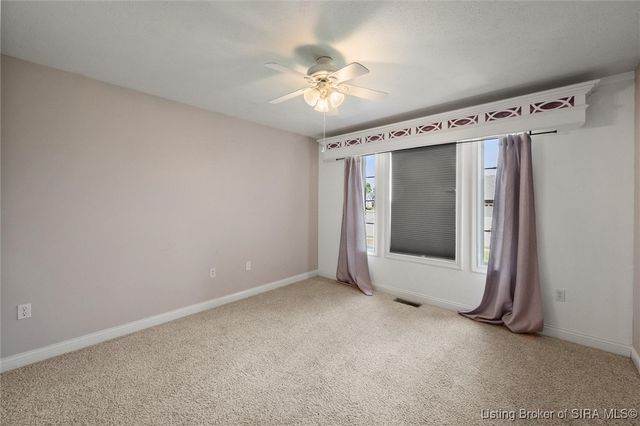 5600 Buckthorne Drive, Jeffersonville, IN 47130
