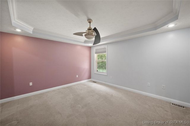 5600 Buckthorne Drive, Jeffersonville, IN 47130