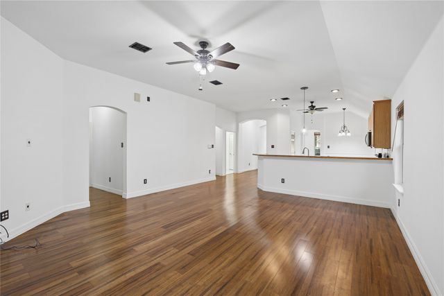 1010 Sagebrush Trail, Duncanville, TX 75137