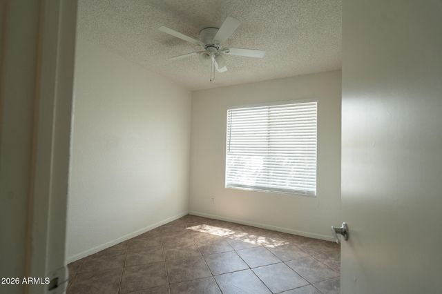 3642 W CARLA VISTA Drive, Chandler, AZ 85226