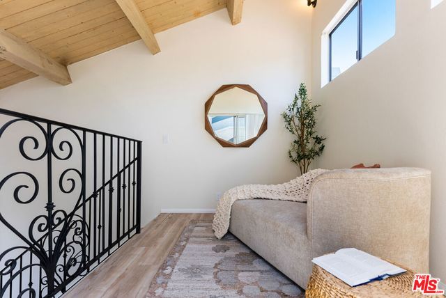 1013 16th Street 104, Santa Monica, CA 90403