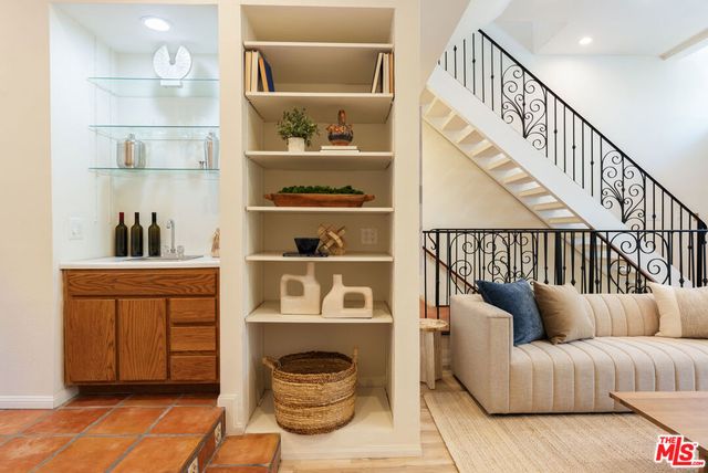 1013 16th Street 104, Santa Monica, CA 90403