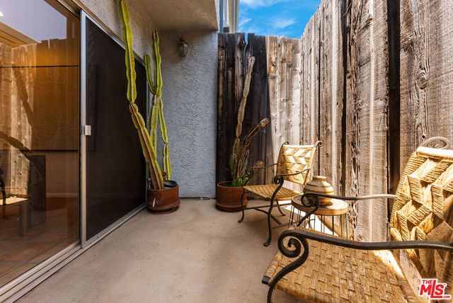 1013 16th Street 104, Santa Monica, CA 90403