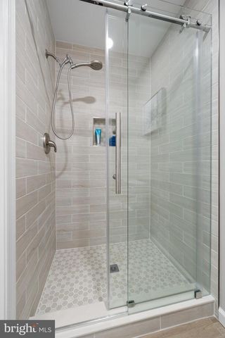9 DOOLITTLE CT, Montgomery Village, MD 20886