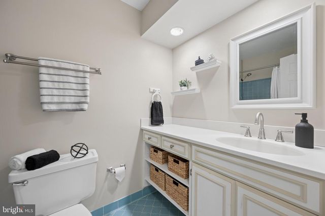 9 DOOLITTLE CT, Montgomery Village, MD 20886