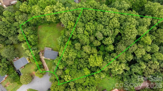 1172 Sunset Court, Conover, NC 28613