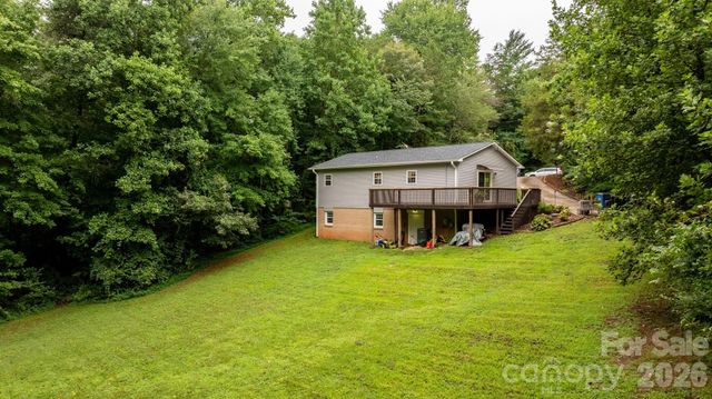 1172 Sunset Court, Conover, NC 28613