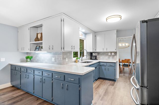 2125 Orkla Drive, Golden Valley, MN 55427