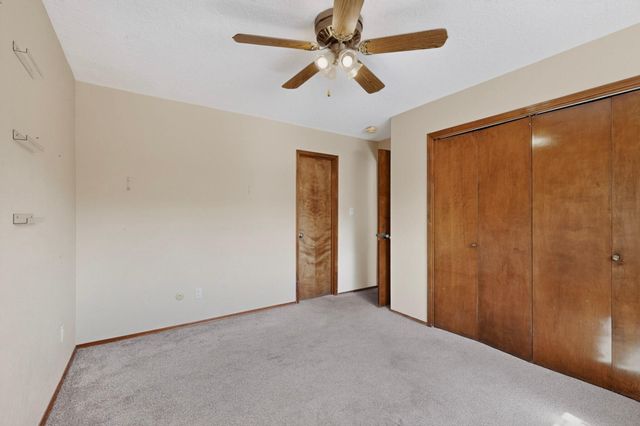 9616 Candle Lane NE, Albuquerque, NM 87111