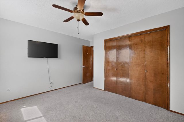 9616 Candle Lane NE, Albuquerque, NM 87111