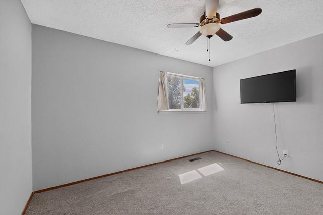 9616 Candle Lane NE, Albuquerque, NM 87111