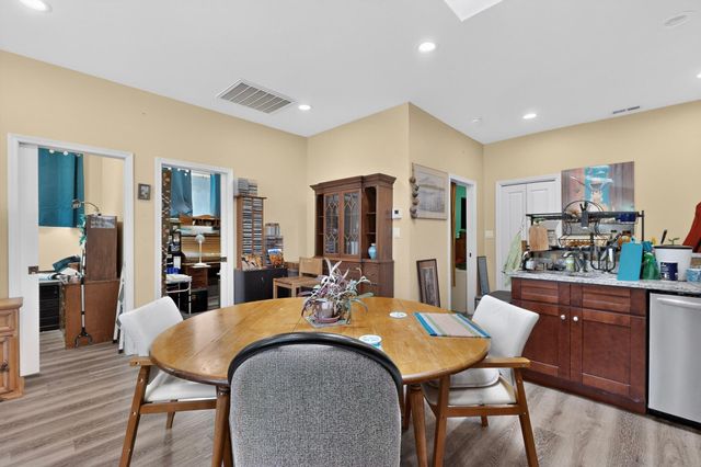 9616 Candle Lane NE, Albuquerque, NM 87111