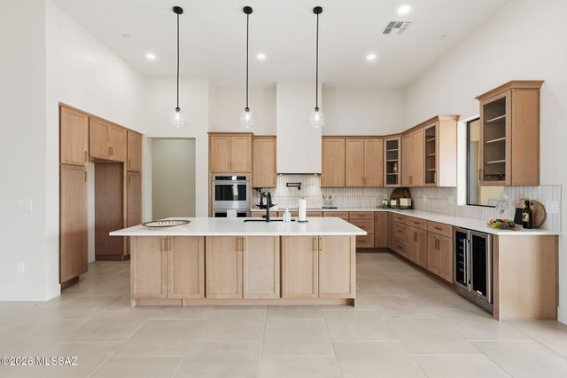 12167 E Los Reales Road, Tucson, AZ 85747