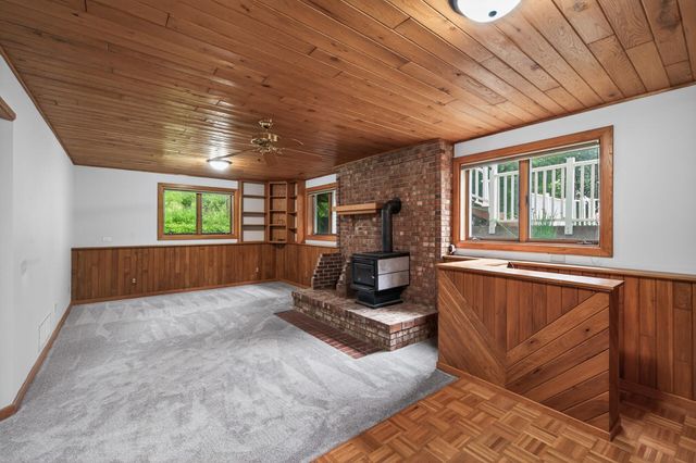 23045 Plateau Drive, Lakeville, MN 55044