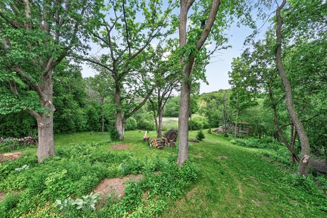 23045 Plateau Drive, Lakeville, MN 55044